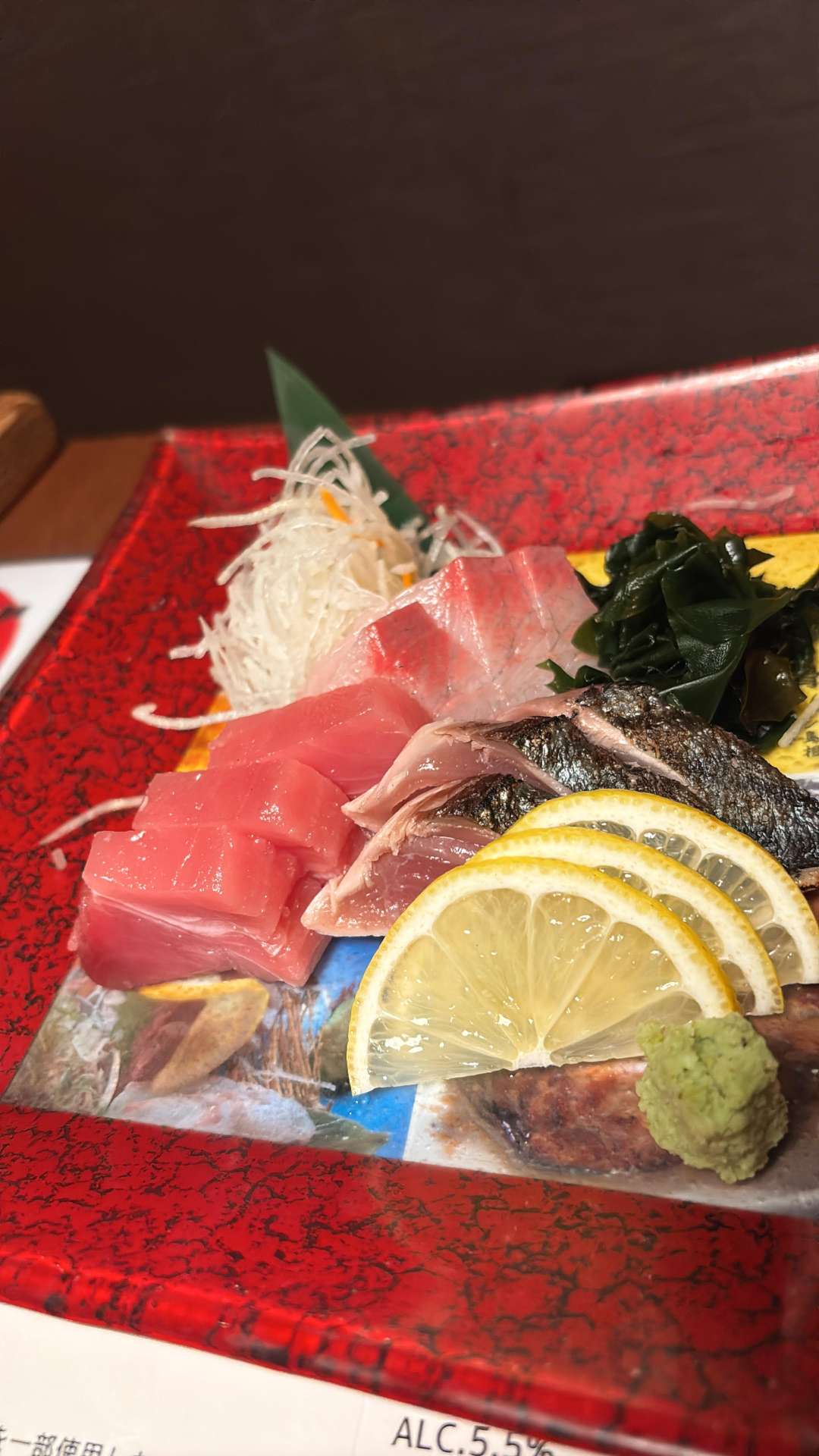 外で食べるお刺身♪